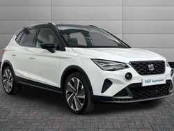 White Used 2021 Seat Arona FR Sport SUV | £15,100 (Fair price)