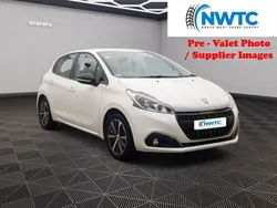 White Used 2016 Peugeot 208 Active Hatchback | £4,295 (Fair price)