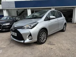 Silver Used 2016 Toyota Yaris Hatchback | £7,990 (Fair price)