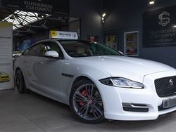 Fuji white Used 2017 Jaguar XJ R-Sport Sedan | £19,450 (Fair price)
