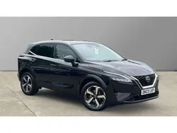 Black Used 2023 Nissan Qashqai N-Connecta SUV | £19,250 (Good price)