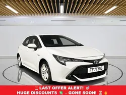 White Used 2021 Toyota Corolla Hatchback | £15,599 (Good price)