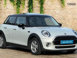 Silver Used 2020 Mini Cooper Classic Hatchback | £18,936 (Fair price)