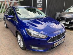 Blue Used 2015 Ford Focus Zetec Hatchback | £4,995 (Fair price)