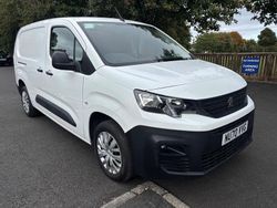 White Used 2020 Peugeot Partner S MPV | £7,995 (A bit pricey)