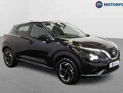 Black Used 2023 Nissan Juke N-Connecta SUV | £15,999 (Fair price)