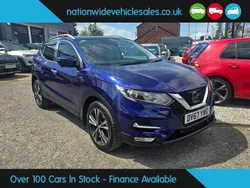 Blue Used 2017 Nissan Qashqai N-Connecta SUV | £10,999 (Good price)