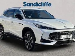 Solid white pearl Used 2024 MG HS Trophy SUV | £21,761 (Expensive)