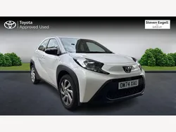 White Used 2025 Toyota Aygo PURE Hatchback | £13,446 (Fair price)
