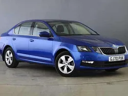 Race blue metallic Used 2020 Skoda Octavia SE Hatchback | £10,700 (Good price)