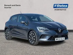 Metallic titanium grey Used 2022 Renault Clio V Iconic Hatchback | £13,000 (Fair price)