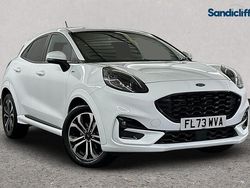 White Used 2023 Ford Puma Gen-E Hatchback | £16,830 (Fair price)