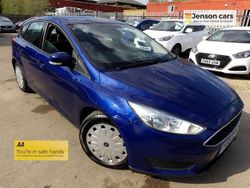 Blue Used 2016 Ford Focus Style Hatchback | £3,990 (Fair price)