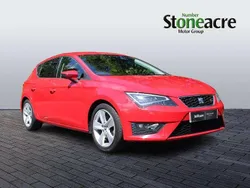Red Used 2015 Seat Leon FR Hatchback | £7,395 (Fair price)