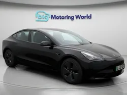 Used 2021 Tesla Model 3 Standard Range Plus Sedan | £15,800 (Good price)