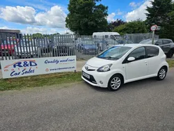 White Used 2014 Toyota Aygo Hatchback | £3,495 (Good price)