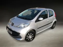 Silver Used 2008 Peugeot 107 Hatchback | £2,495