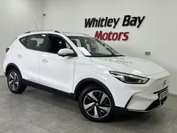 White Used 2022 MG ZS Trophy Connect Sedan | £15,490 (Good price)