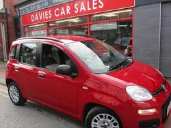 Red Used 2015 Fiat Panda Easy Hatchback | £5,990 (A bit pricey)