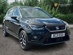 Black Used 2021 Seat Arona FR SUV | £16,000 (Fair price)