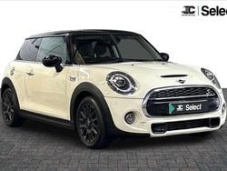 White Used 2019 Mini Cooper S Classic Hatchback | £13,900 (Good price)