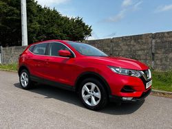 Red Used 2020 Nissan Qashqai Acenta Premium SUV | £11,995 (Super price)