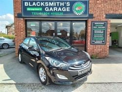 Black Used 2013 Hyundai i30 Active Hatchback | £4,300 (Fair price)
