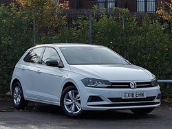 White Used 2018 VW Polo SE Hatchback | £10,498 (Fair price)