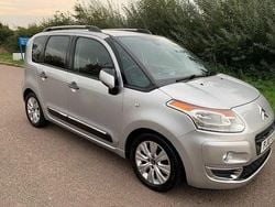 Silver Used 2010 Citroën C3 Picasso Exclusive MPV | £1,950 (Good price)