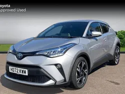 Silver metallic Used 2022 Toyota C-HR Design SUV | £20,369 (Fair price)