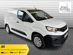 White Used 2019 Peugeot Partner MPV | £6,898 (Good price)