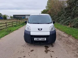 White Used 2017 Peugeot Bipper MPV | £2,295 (Fair price)