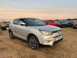 Silver Used 2015 Ssangyong (KGM) Tivoli SUV | £3,000