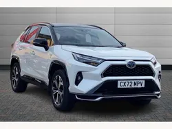 White Used 2022 Toyota RAV4 Hybrid SUV | £33,195 (Fair price)