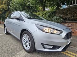 Silver Used 2016 Ford Focus Zetec Hatchback | £6,795 (Good price)