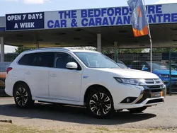 White Used 2016 Mitsubishi Outlander SUV | £11,495 (Fair price)