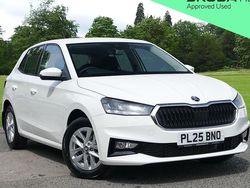 Candy white New 2025 Skoda Fabia SE Hatchback | £19,995 (Fair price)