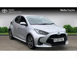 Silver Used 2022 Toyota Yaris Hybrid Design Hatchback | £16,653 (Fair price)
