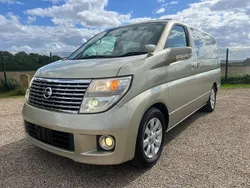 Gold Used 2007 Nissan Elgrand MPV | £10,999 (Good price)