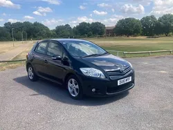 Black Used 2010 Toyota Auris Hatchback | £2,978 (Good price)