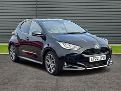 Black Used 2022 Toyota Yaris Hatchback | £19,495 (Fair price)