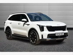 White pearl Used 2024 Kia Sorento 2 SUV | £45,950 (Expensive)