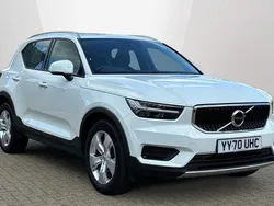 White Used 2021 Volvo XC40 Momentum SUV | £19,290 (Fair price)