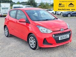 Red Used 2019 Hyundai i10 SE Hatchback | £7,488 (Fair price)