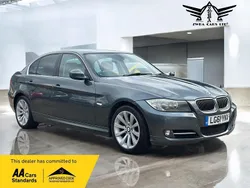 Green Used 2011 BMW 318 Exclusive Sedan | £4,795 (Fair price)
