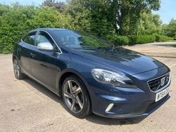 Blue Used 2014 Volvo V40 R-Design Estate | £6,495 (Fair price)