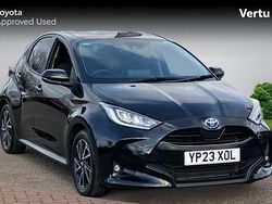 Black Used 2023 Toyota Yaris Hybrid Design Hatchback | £17,996 (Fair price)