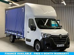 White Used 2022 Renault Master Van | £26,985