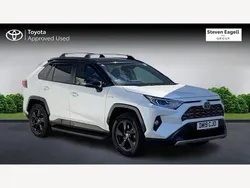 White/black Used 2019 Toyota RAV4 Hybrid SUV | £22,429 (Expensive)
