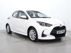 White Used 2022 Toyota Yaris Hybrid Hatchback | £10,417 (Super price)